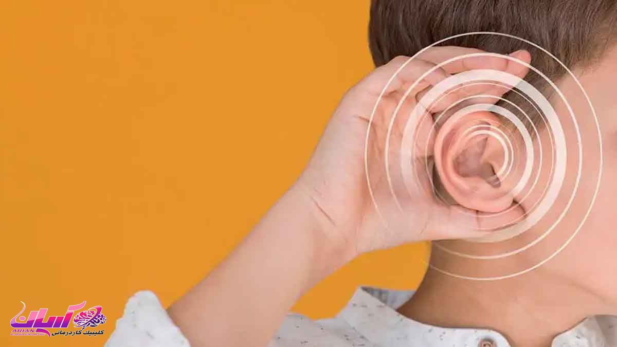 در گفتار درمانی کم شنوایی چه کسی را کم شنوا میدانیم؟