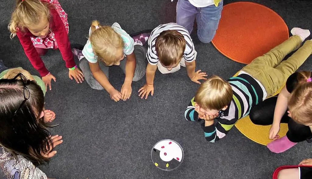 تمرینات یکپارچگی حسی با توپ