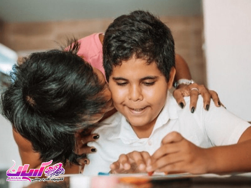 آیا اوتیسم مادرزادی است؟