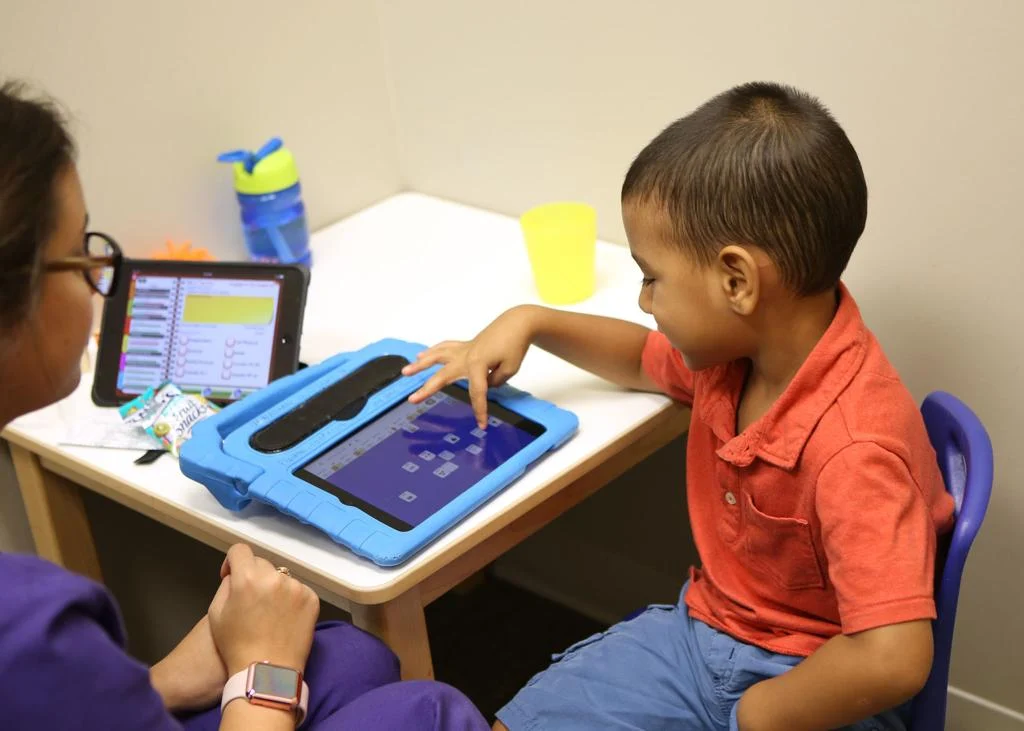 انواع روش‌های درمانی اوتیسم