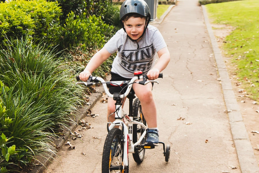 دوچرخه سواری کودکان دارای اوتیسم