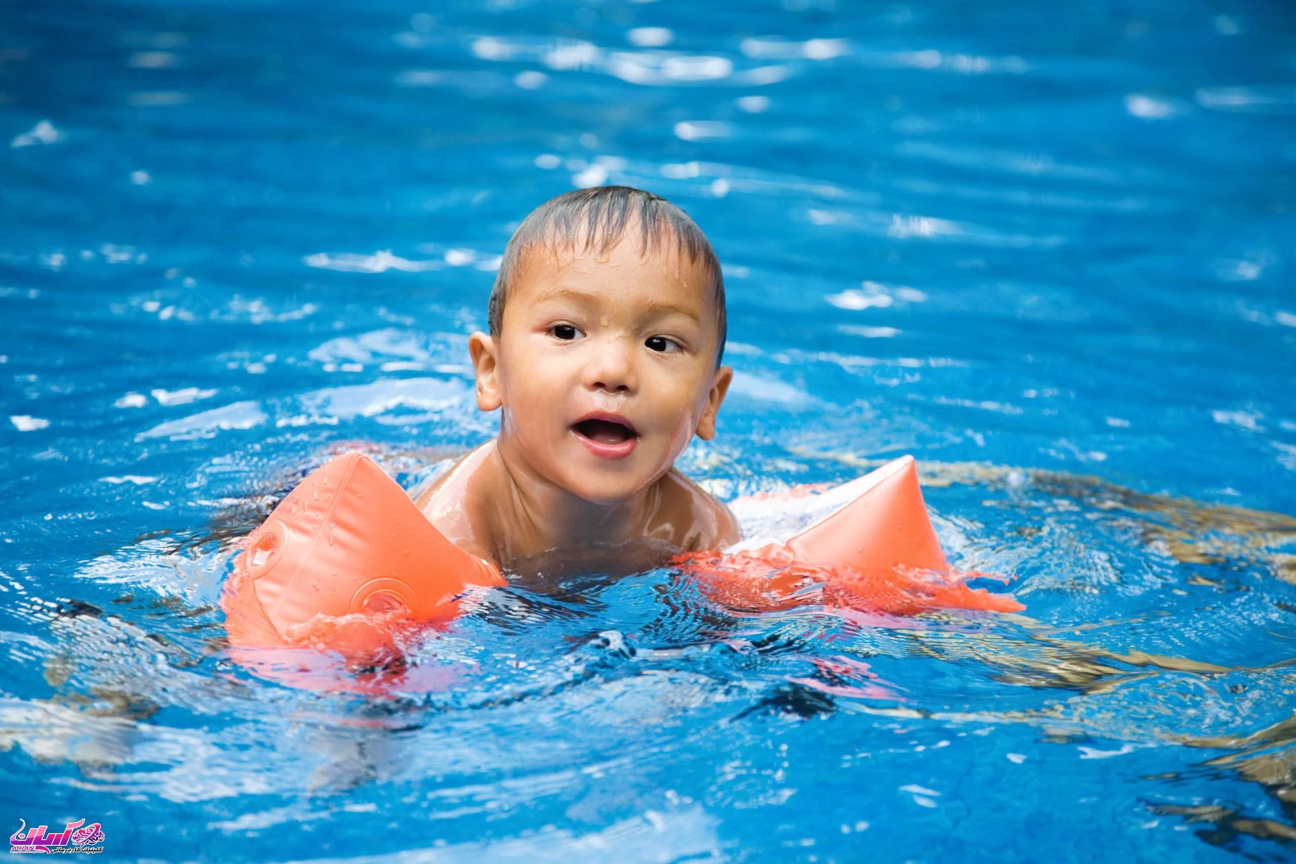 فواید شنا برای کودکان اوتیسم