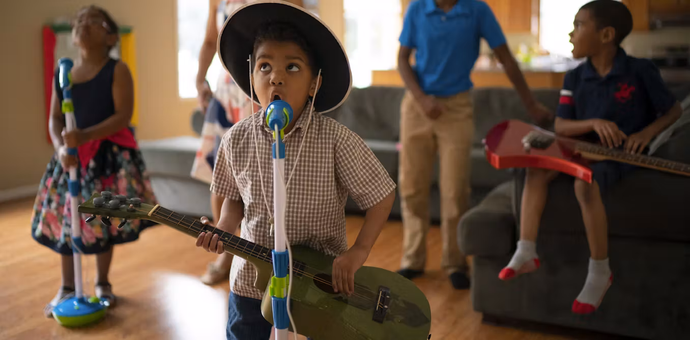 مطالعات و نمونه‌های موفق در آموزش موسیقی به کودکان اوتیسم