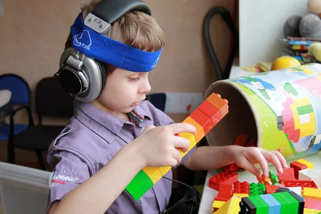 تست اوتیسم خفیف در خانه